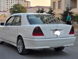Mercedes C 240-10