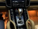 Porsche Cayenne-5