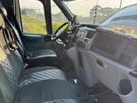Ford Transit-5