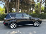 Mitsubishi Outlander-13