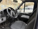 Ford Transit-6