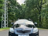 Toyota Avensis-1