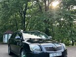 Toyota Avensis-3