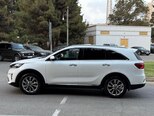 Kia Sorento-8