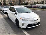Toyota Prius-2