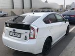 Toyota Prius-4