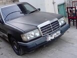 Mercedes 200 D-11