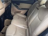 Hyundai Elantra-10