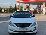 Hyundai Sonata-2