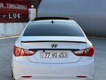 Hyundai Sonata-6