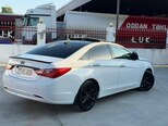 Hyundai Sonata-4