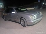 Mercedes E 220-2