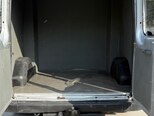 Ford Transit-13