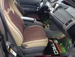 Toyota Prius-14