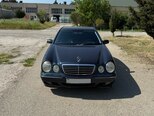 Mercedes E 240-1