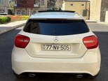 Mercedes A 200-3