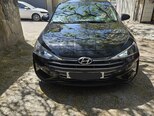 Hyundai Elantra-1