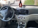 Hyundai Accent-4