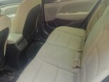 Hyundai Elantra-7