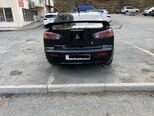 Mitsubishi Lancer-4