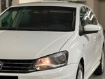 Volkswagen Polo-6