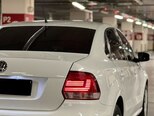 Volkswagen Polo-4