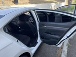 Hyundai Elantra-10