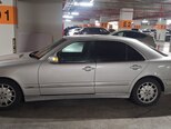 Mercedes E 240-5