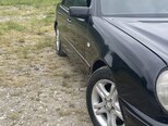 Mercedes E 300-5