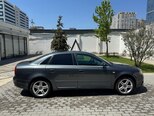 Audi A4-8