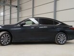 Lexus ES 300h-5