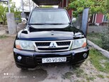 Mitsubishi Pajero-1
