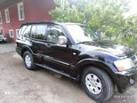 Mitsubishi Pajero-2