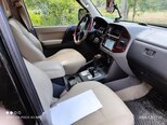 Mitsubishi Pajero-6