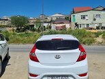 Hyundai Accent-2