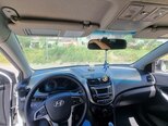 Hyundai Accent-5