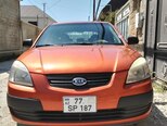 Kia Rio-1