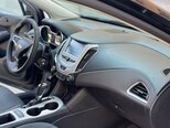 Chevrolet Cruze-10