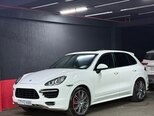 Porsche Cayenne S-12