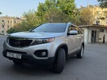 Kia Sorento-1