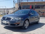 Volkswagen Passat-1