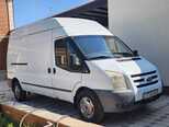 Ford Transit-2
