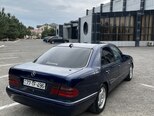 Mercedes E 200-6