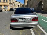 Mercedes E 220-4