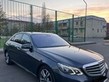 Mercedes E 220-2