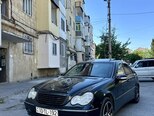 Mercedes C 320-1