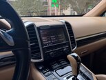 Porsche Cayenne-13