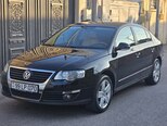 Volkswagen Passat-8