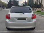 Toyota Auris-4