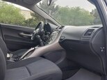 Toyota Auris-5